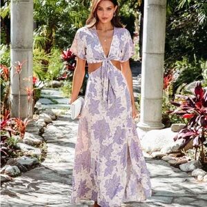 Vici Forbidden Island Printed Cutout Maxi - Lavender & Cream